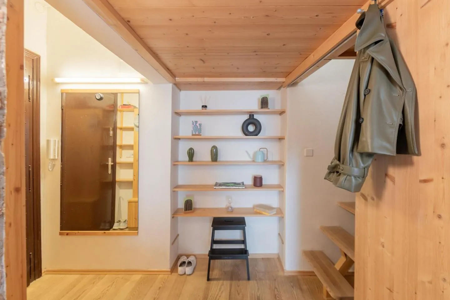 Daire Prague Days - Studio In Top Location - Lesser Town - Park Nearby